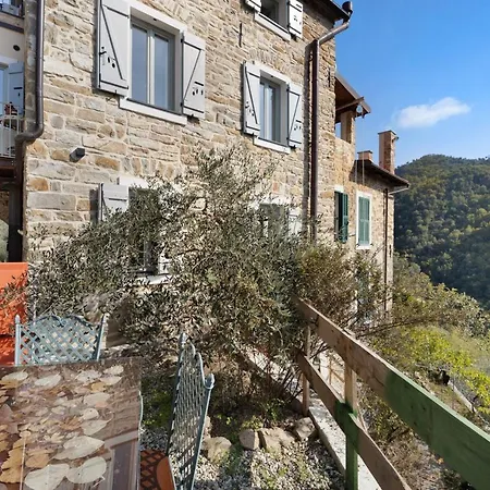 Le Due Macine Camporosso (Liguria)
